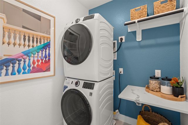 7639 Swooping Swallow Lane, Katy, TX 77493