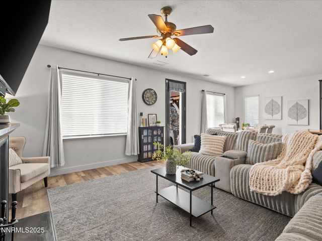 2135 Horse Prairie Road, Reno, NV 89521