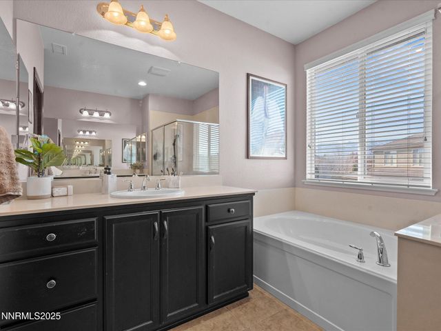 2135 Horse Prairie Road, Reno, NV 89521