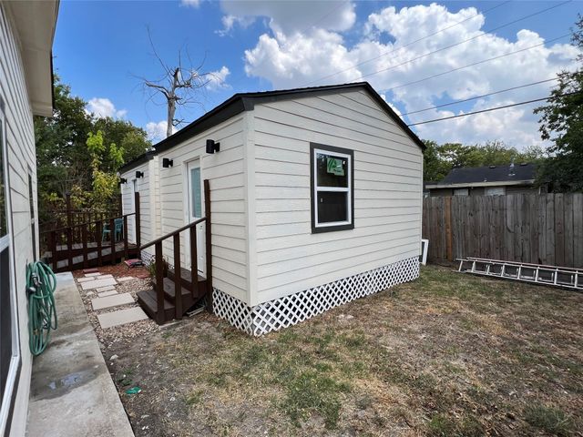 7125 Conley Street, Houston, TX 77021