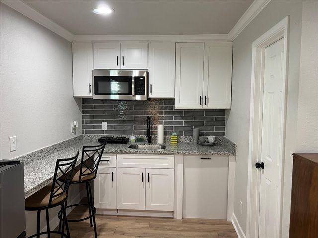 7125 Conley Street, Houston, TX 77021