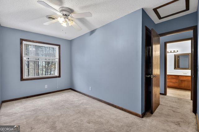 95 N Crestview Drive, Ellijay, GA 30540