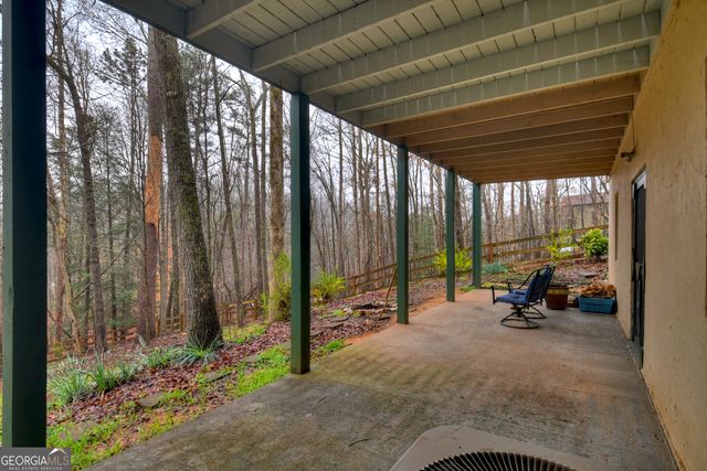 95 N Crestview Drive, Ellijay, GA 30540