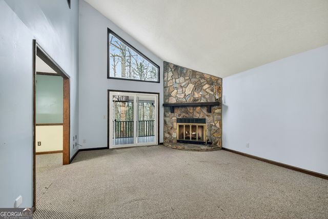 95 N Crestview Drive, Ellijay, GA 30540