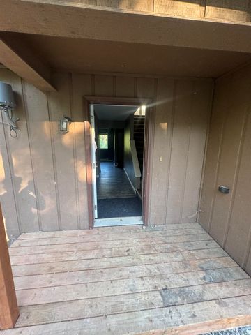 3143 GOLDHILL ROAD, Fairbanks, AK 99709