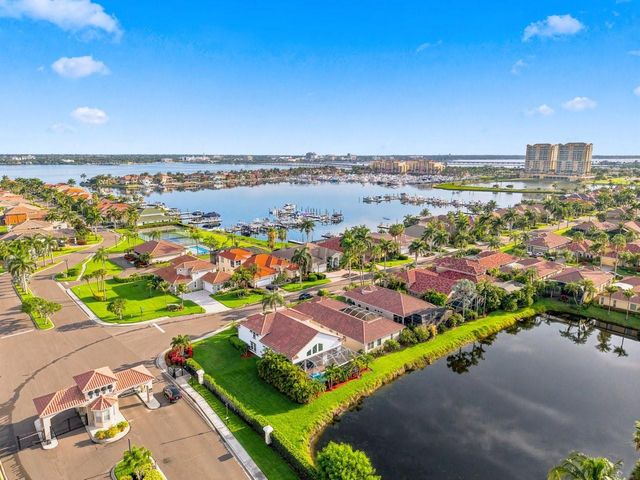 1110 3RD STREET E, Palmetto, FL 34221