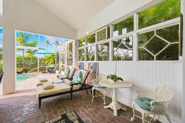1110 3RD STREET E, Palmetto, FL 34221