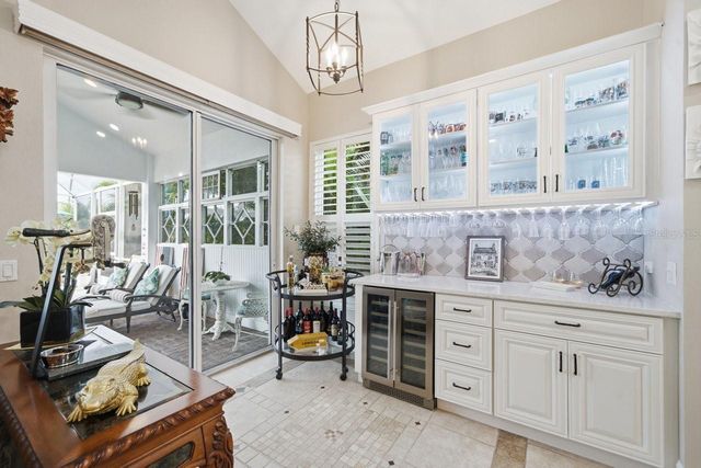 1110 3RD STREET E, Palmetto, FL 34221