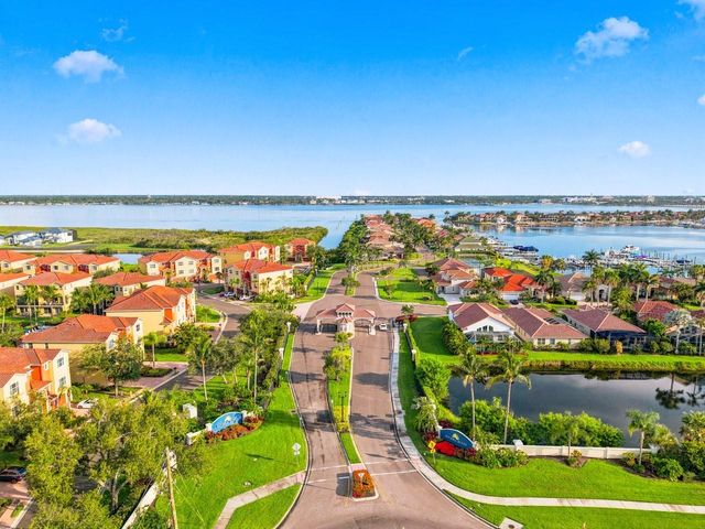 1110 3RD STREET E, Palmetto, FL 34221