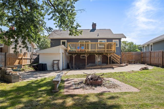 719 W 7th Street S, Newton, IA 50208