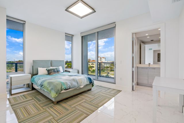 1 Water Club Way 704, North Palm Beach, FL 33408