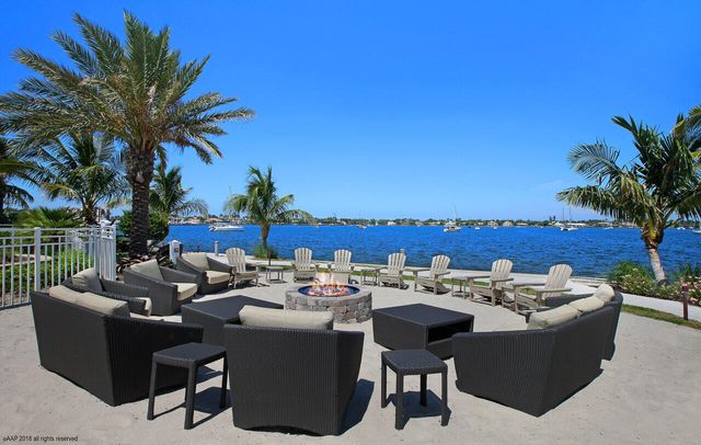 1 Water Club Way 704, North Palm Beach, FL 33408