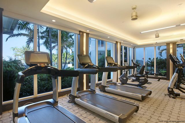 1 Water Club Way 704, North Palm Beach, FL 33408