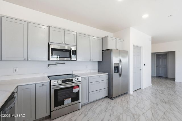 15855 N Equestrian Trail, Tucson, AZ 85739