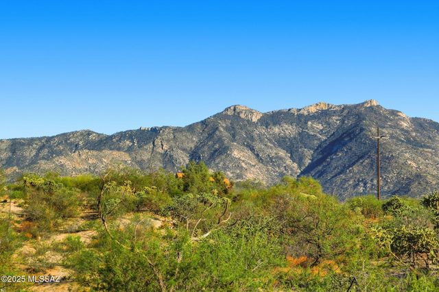 15855 N Equestrian Trail, Tucson, AZ 85739