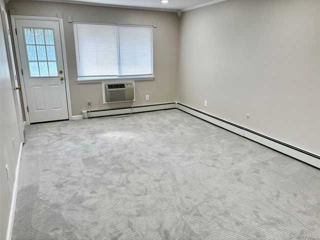 321 Titusville Road F102, Poughkeepsie, NY 12603