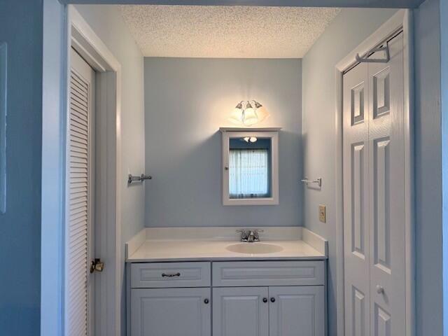 624 Pines Knoll Drive D, Fort Pierce, FL 34982