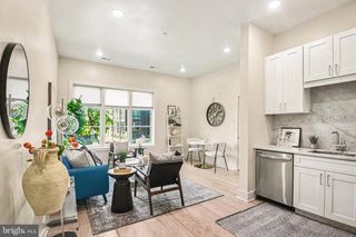 1009 17TH ST NE #11, Washington, DC 20002