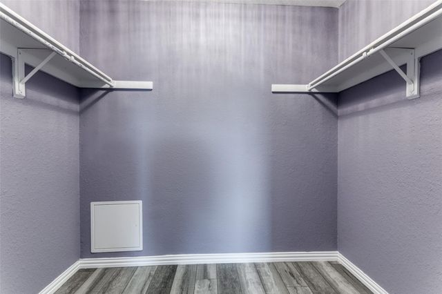 606 Ridgeline Drive, Hurst, TX 76053