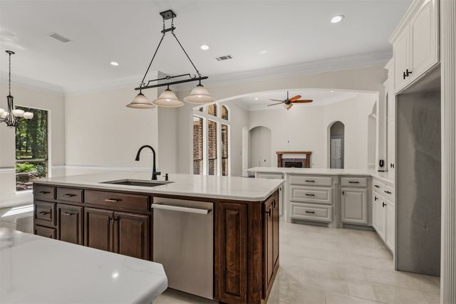 950 Garnet Cove, Oak Point, TX 75068