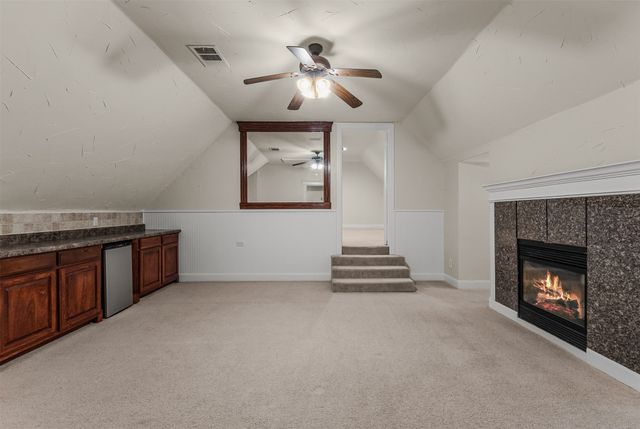 950 Garnet Cove, Oak Point, TX 75068