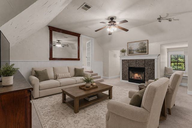 950 Garnet Cove, Oak Point, TX 75068