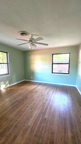 10033 Goodyear Drive, Dallas, TX 75229