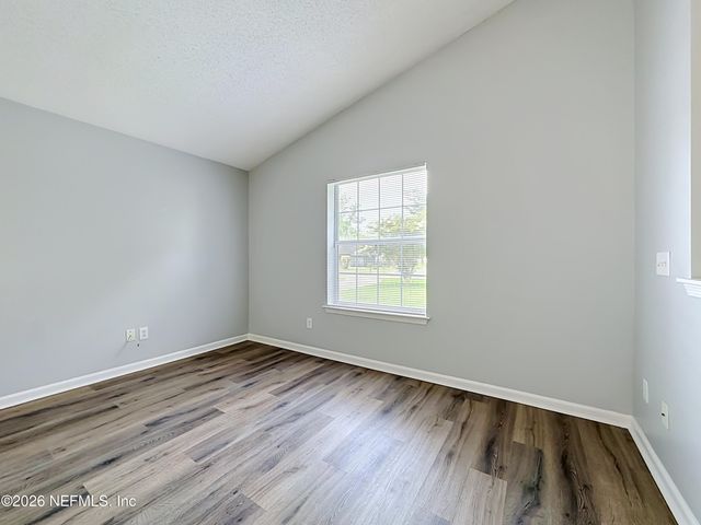 10721 MEADOWLEA Drive, Jacksonville, FL 32218