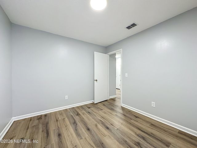 10721 MEADOWLEA Drive, Jacksonville, FL 32218