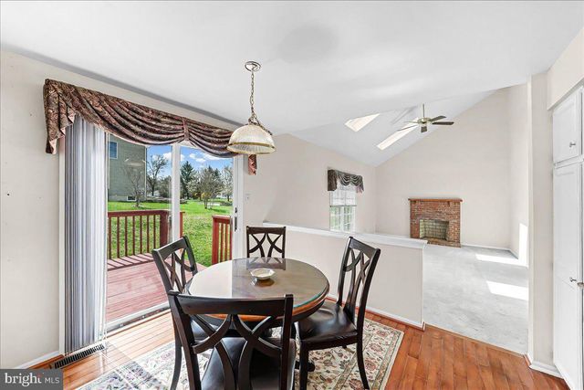 100 TROWBRIDGE LN, Downingtown, PA 19335