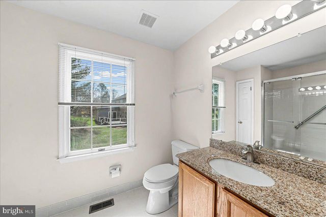 100 TROWBRIDGE LN, Downingtown, PA 19335