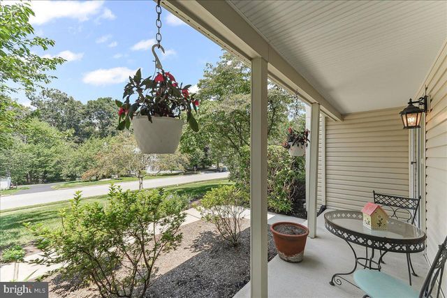 100 TROWBRIDGE LN, Downingtown, PA 19335