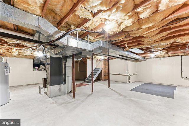 100 TROWBRIDGE LN, Downingtown, PA 19335