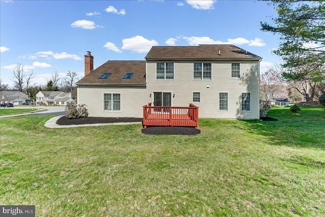 100 TROWBRIDGE LN, Downingtown, PA 19335