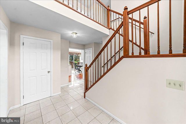 100 TROWBRIDGE LN, Downingtown, PA 19335