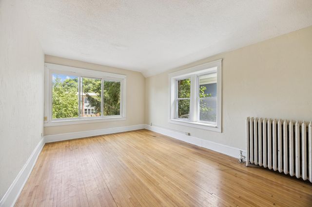 2416 Harriet Avenue, Minneapolis, MN 55405