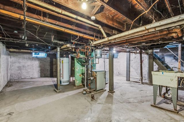 2416 Harriet Avenue, Minneapolis, MN 55405