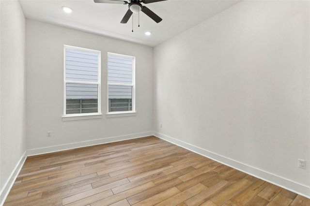 162 Adelton BLVD, Bastrop, TX 78602