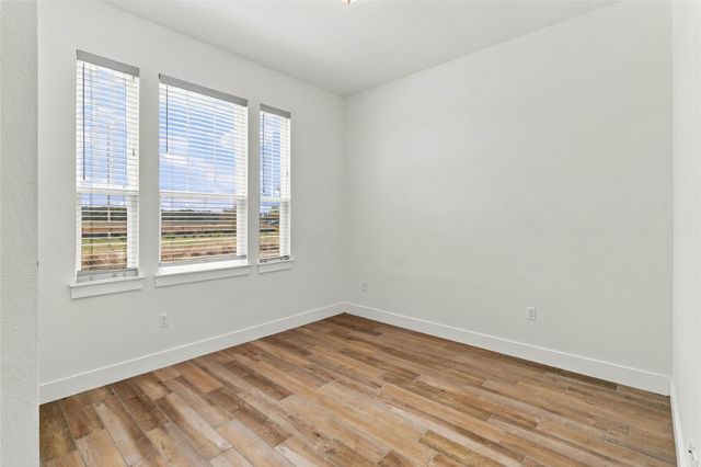 162 Adelton BLVD, Bastrop, TX 78602