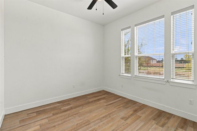 162 Adelton BLVD, Bastrop, TX 78602