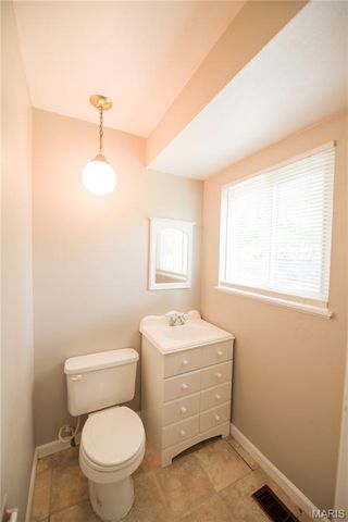 2175 Collier Drive, Florissant, MO 63031
