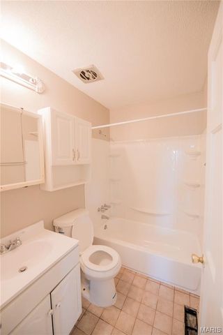 2175 Collier Drive, Florissant, MO 63031