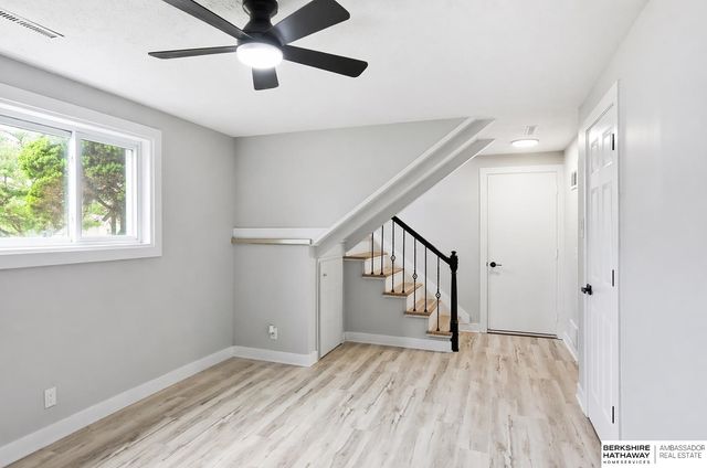 3302 E Dutchman Circle, Bellevue, NE 68123