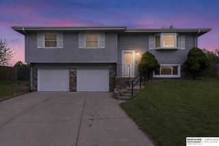 3302 E Dutchman Circle, Bellevue, NE 68123