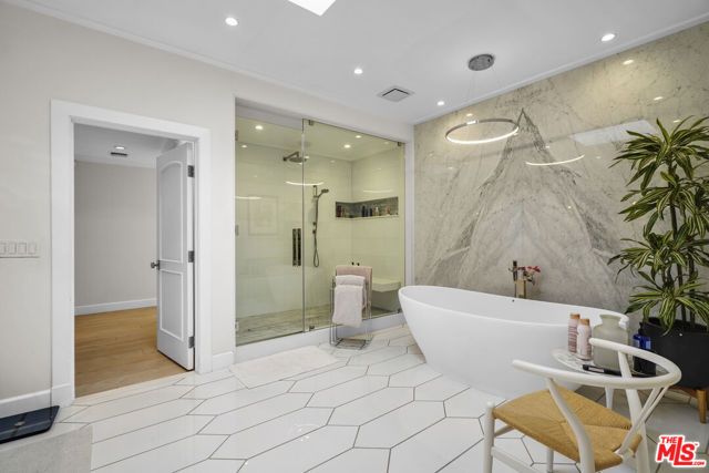 23255 Mariposa De Oro Street, Malibu, CA 90265