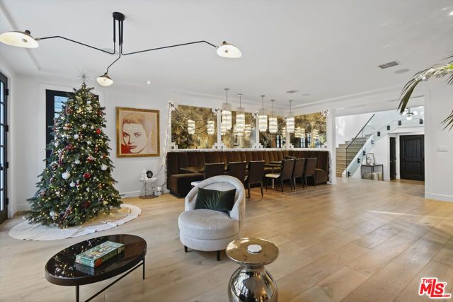 23255 Mariposa De Oro Street, Malibu, CA 90265