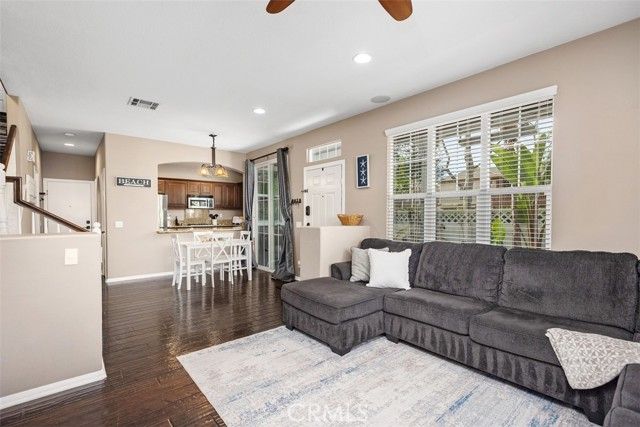 11 Oatfield Farm, Ladera Ranch, CA 92694