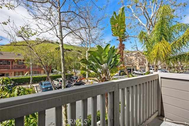 11 Oatfield Farm, Ladera Ranch, CA 92694