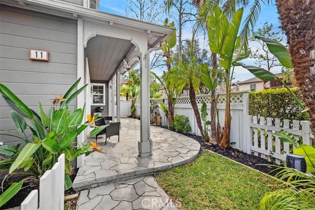 11 Oatfield Farm, Ladera Ranch, CA 92694