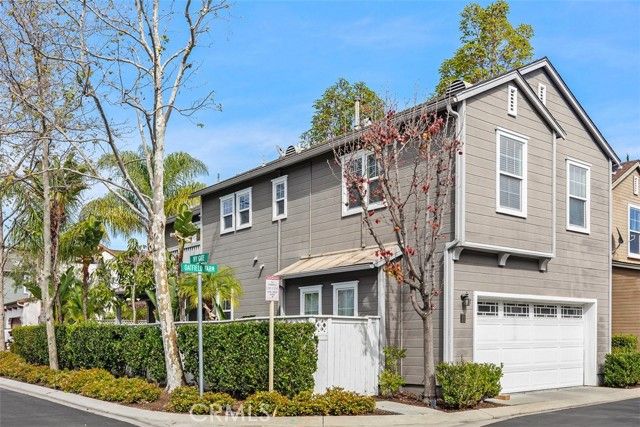 11 Oatfield Farm, Ladera Ranch, CA 92694